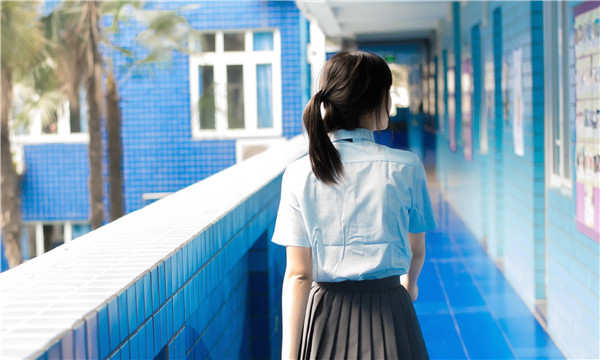 鸡东如何找到一个可以帮助我生孩子的女人？