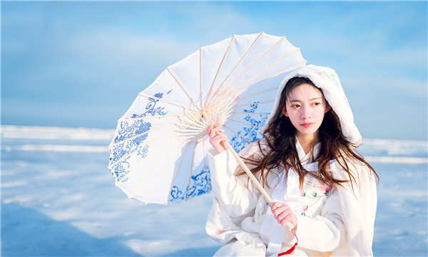 鸡东试管代怀生子多少钱一个？助孕之路的费用分析与方案选择